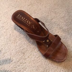 Wooden Italian shoemaker shoes